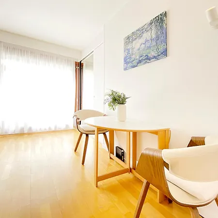 Appartamento Cosy Flat With The View Of Eiffel Tower *