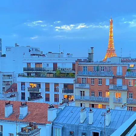 Cosy Flat With The View Of Eiffel Tower Parigi
