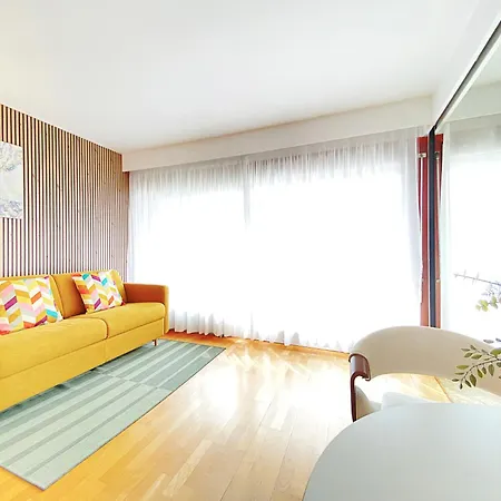 Cosy Flat With The View Of Eiffel Tower Parigi